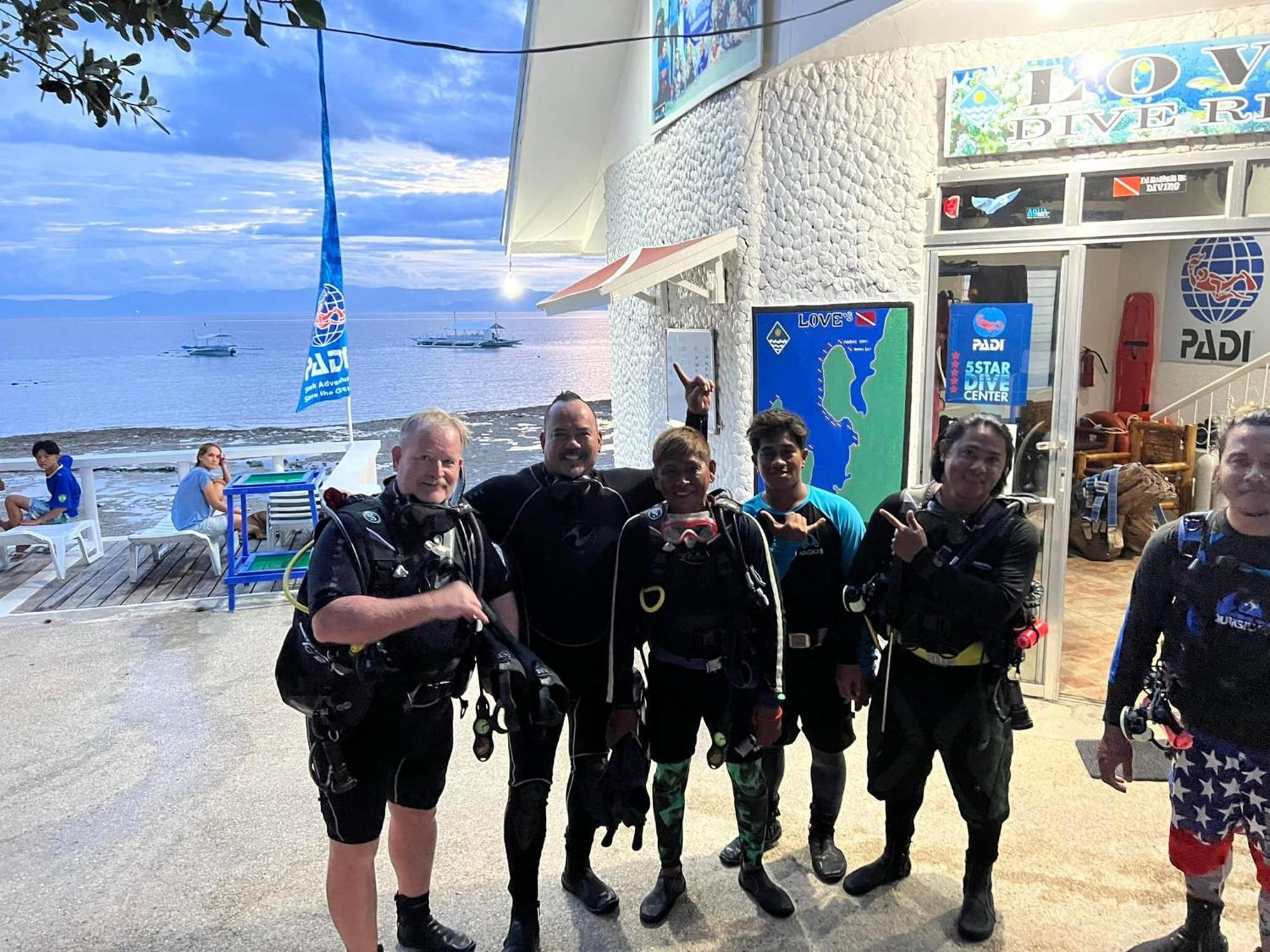 Love'S Beach & Dive Resort Moalboal Eksteriør bilde