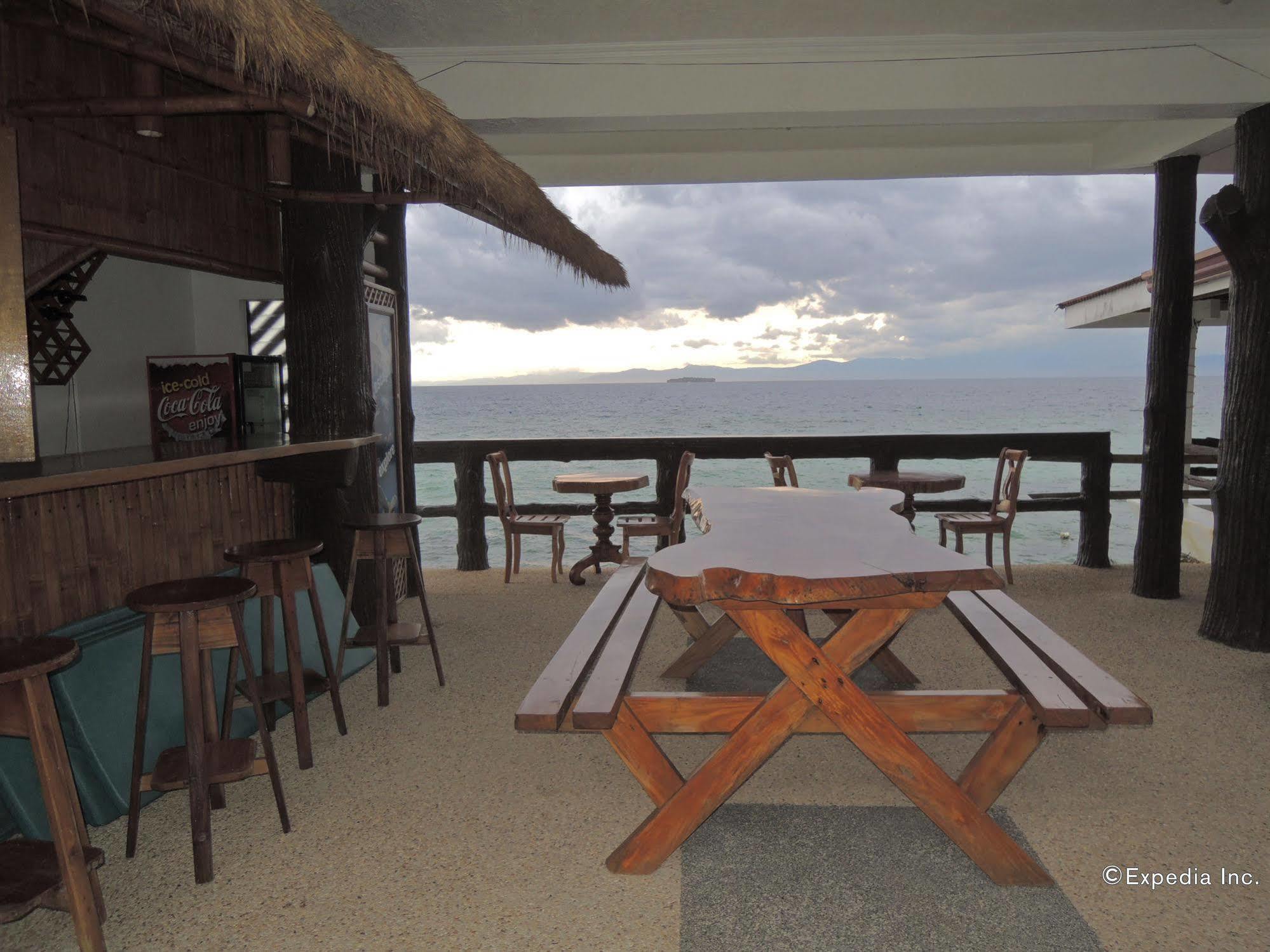 Love'S Beach & Dive Resort Moalboal Eksteriør bilde