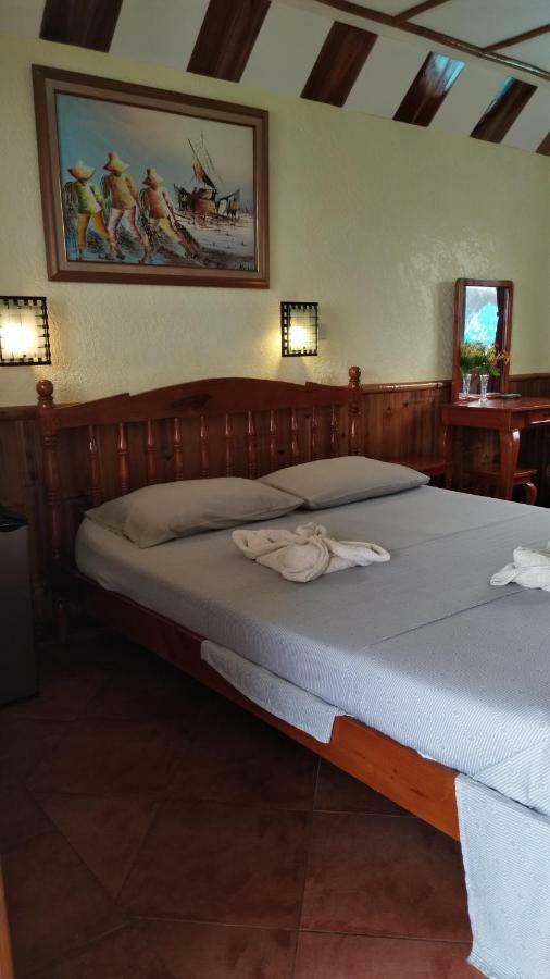 Love'S Beach & Dive Resort Moalboal Eksteriør bilde